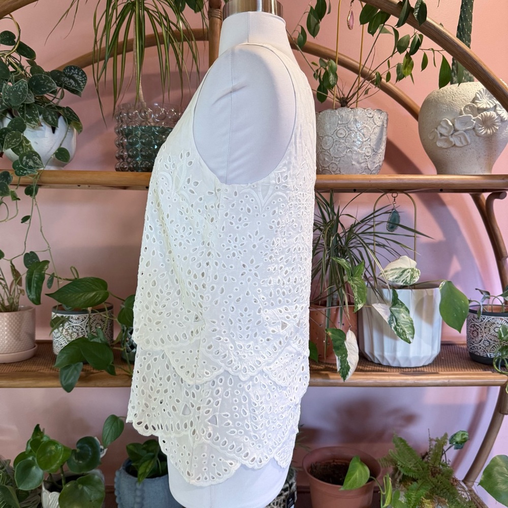 CAbi  Frolic Sleeveless Eyelet Layered Tiered Top Size XS #5723 - Picture 7 of 13
